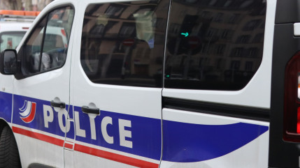 Clermont-Ferrand : course-poursuite nocturne sur l'avenue Léon Blum Clermont-Ferrand : course-poursuite nocturne sur l'avenue Léon Blum