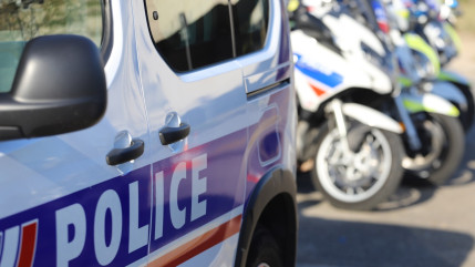 Clermont-Ferrand : le conducteur de la voiture qui a bless&eacute; des manifestants plac&eacute; en d&eacute;tention