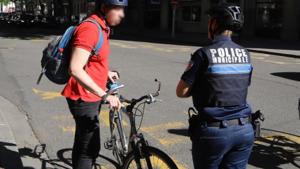 Clermont-Ferrand : les cyclistes devront bien mettre pied &agrave; terre dans le centre-ville, la justice rejette le recours de V&eacute;lo-Cit&eacute; 63