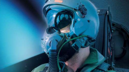 Clermont-Ferrand : pilotez un Rafale sur simulateur, l'arm&eacute;e de l'Air attend 3 000 jeunes au Hall 32
