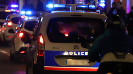 Clermont-Ferrand : un automobiliste percute un mur alors qu’il tentait d’échapper à la police