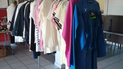 Clermont-Ferrand : un vide-dressing solidaire ce mercredi Clermont-Ferrand : un vide-dressing solidaire ce mercredi