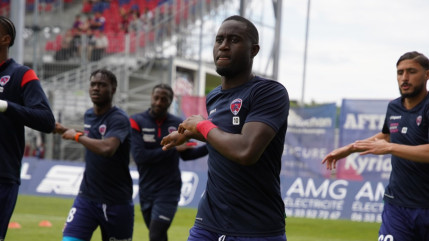 Clermont Foot 63 : un choc dès la première journée, une fin de saison en apothéose… Découvrez le calendrier de Ligue 2 2025-2026 Clermont Foot 63 : un choc dès la première journée, une fin de saison en apothéose… Découvrez le calendrier de Ligue 2 2025-2026
