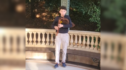 Dans l'Allier, ce jeune prodige fait le buzz avec sa cornemuse Dans l'Allier, ce jeune prodige fait le buzz avec sa cornemuse