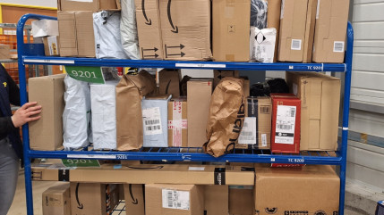 Dans le Puy-de-D&ocirc;me, la Poste va livrer plus d'1,4 million de colis pour No&euml;l