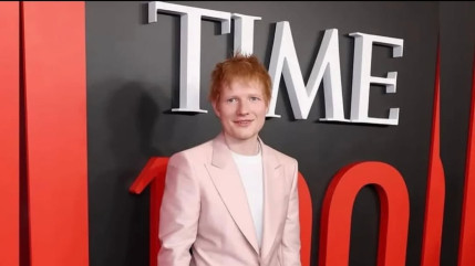 Ed Sheeran enchaîne avec son clip "Old Phone" Ed Sheeran enchaîne avec son clip "Old Phone"