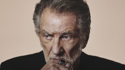 Eddy Mitchell, obligé de reporter ses retrouvailles avec le public cet été : "Je tiens à m'excuser sincèrement" Eddy Mitchell, obligé de reporter ses retrouvailles avec le public cet été : "Je tiens à m'excuser sincèrement"