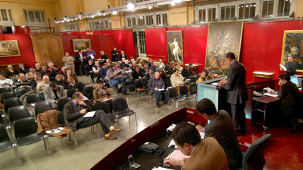 Enchères à Vichy : record historique avec 300 000 euros pour un archet de François-Xavier Tourte