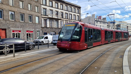 Gr&egrave;ve &agrave; la T2C : 14 lignes de tram et de bus &agrave; l'arr&ecirc;t ce mercredi