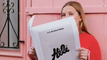 Héléna (Star Academy) dévoile un tout premier album intimiste, "Hélé" Héléna (Star Academy) dévoile un tout premier album intimiste, "Hélé"