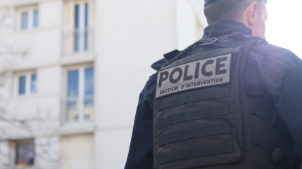 Ils tentent de fuir la police dans les rues de Clermont-Ferrand, plus d'un kilo de drogues retrouvé Ils tentent de fuir la police dans les rues de Clermont-Ferrand, plus d'un kilo de drogues retrouvé
