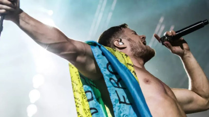 Imagine Dragons apporte son aide aux Ukrainiens avec leur nouveau clip "Crushed" Imagine Dragons apporte son aide aux Ukrainiens avec leur nouveau clip "Crushed"