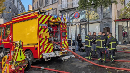 Incendie mortel &agrave; Clermont-Ferrand : trois corps retrouv&eacute;s sous les gravats, la ville "en deuil"