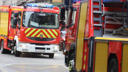 Incendie nocturne à Issoire : large intervention des pompiers dans l’entreprise de recyclage Praxy