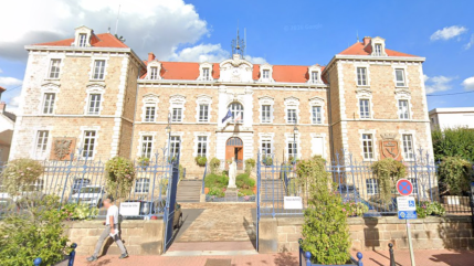 Issoire perd 400 000 &euro; de compensation de l&rsquo;&Eacute;tat et revoit son budget 2026 en urgence