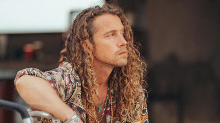 Julien Doré à l'affiche de "Panda" : "Mon personnage est un véritable contre-pied" Julien Doré à l'affiche de "Panda" : "Mon personnage est un véritable contre-pied"