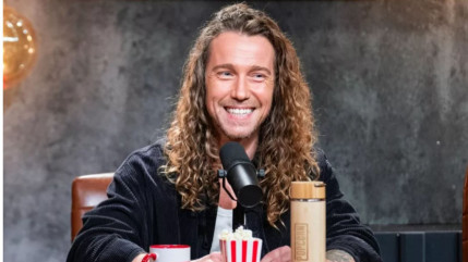 Julien Doré : cette drôle de surprise cachée dans son prochain album Julien Doré : cette drôle de surprise cachée dans son prochain album