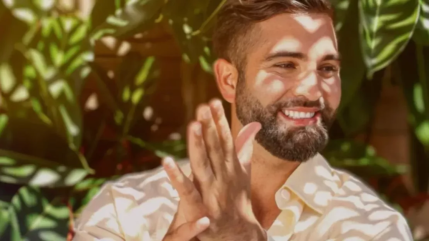 Kendji Girac rend hommage à Charles Aznavour ! Kendji Girac rend hommage à Charles Aznavour !