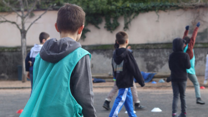 L'&eacute;cole primaire de Billom &eacute;vacu&eacute;e apr&egrave;s la d&eacute;couverte d'une grenade par un &eacute;colier