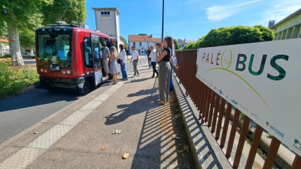 La navette autonome Paléobus inaugurée, il faudra encore attendre avant de la prendre La navette autonome Paléobus inaugurée, il faudra encore attendre avant de la prendre