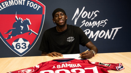 Le Clermont Foot 63 signe Junior Sambia &agrave; la veille de son retour en Ligue 2