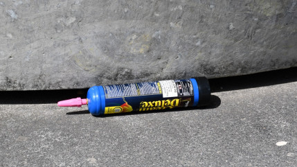 La s&eacute;natrice du Puy-de-D&ocirc;me, Marion Canal&egrave;s, veut limiter la vente du "gaz hilarant"