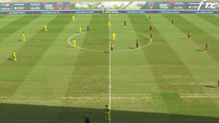 Le stade Gabriel-Montpied change sa pelouse ! Le stade Gabriel-Montpied change sa pelouse !