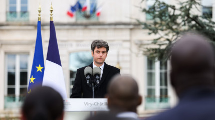 Collège 10h par jour, examen au comportement... les professeurs bouillonnent face aux annonces du Premier ministre Collège 10h par jour, examen au comportement... les professeurs bouillonnent face aux annonces du Premier ministre