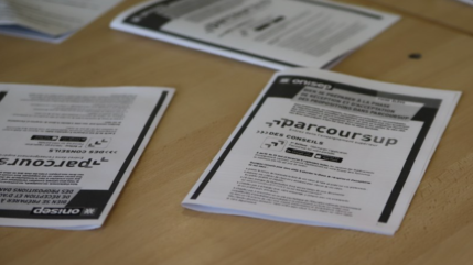 Mobilisation lyc&eacute;enne &agrave; Clermont-Ferrand : classes surcharg&eacute;es et Parcoursup au c&oelig;ur de la col&egrave;re