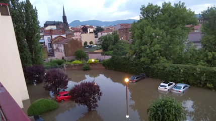 PHOTOS / VIDÉO. Orages à Clermont-Ferrand : plusieurs quartiers inondés, la Tiretaine sort de son lit