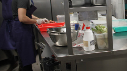 Pr&egrave;s de Clermont-Ferrand : la cuisine d&rsquo;un Ehpad ferm&eacute;e en urgence pour de graves probl&egrave;mes d&rsquo;hygi&egrave;ne