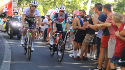 Prison avec sursis pour un spectateur violent du Tour de France dans le Puy-de-Dôme Prison avec sursis pour un spectateur violent du Tour de France dans le Puy-de-Dôme
