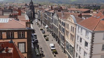 Puy-de-D&ocirc;me : des vacances &agrave; Riom se terminent par des violences au sein d&rsquo;un couple