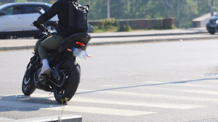 Puy-de-D&ocirc;me : le corps d&rsquo;un motard d&eacute;couvert au lendemain d&rsquo;une sortie de route