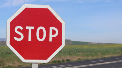 Puy-de-Dôme : un accident cause la mort d'un motard près d'Ennezat