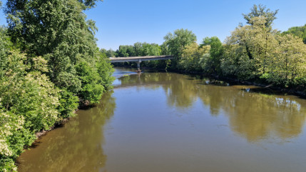 Puy-de-D&ocirc;me : une enqu&ecirc;te ouverte apr&egrave;s la d&eacute;couverte d'un cadavre dans la rivi&egrave;re Allier