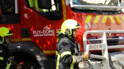 Puy-de-D&ocirc;me : une menuiserie ravag&eacute;e par un incendie &agrave; Besse