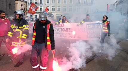 Réforme des retraites - "Macron est sourd, il n'entend pas le peuple !"