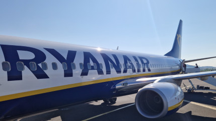Ryanair va arr&ecirc;ter de desservir l'a&eacute;roport de Clermont-Ferrand en 2026