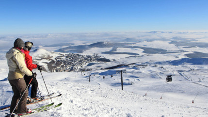 Sancy : la saison d’hiver se prépare avec un nouveau pass et des activités en toutes conditions