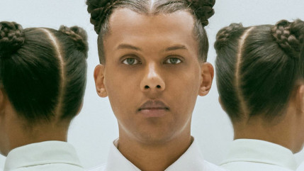 Stromae : l&rsquo;arr&ecirc;t de sa tourn&eacute;e lui aurait co&ucirc;t&eacute; pr&egrave;s de 23 millions d&rsquo;euros