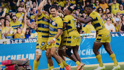 Top 14 : Clermont se reprend face au Stade Fran&ccedil;ais et d&eacute;croche sa premi&egrave;re victoire