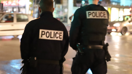 Un policier blessé par un homme en fauteuil électrique à Clermont-Ferrand Un policier blessé par un homme en fauteuil électrique à Clermont-Ferrand
