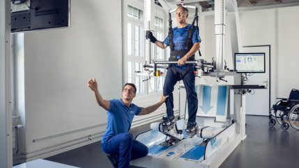 Un robot de rééducation à la marche, est menacé faute de financements à Clermont-Ferrand Un robot de rééducation à la marche, est menacé faute de financements à Clermont-Ferrand