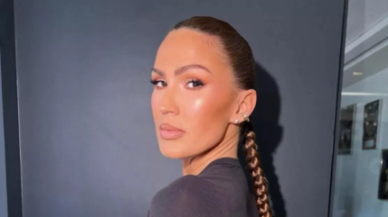 Vitaa : Des rebondissements sur l'affaire du cambriolage. Vitaa : Des rebondissements sur l'affaire du cambriolage.