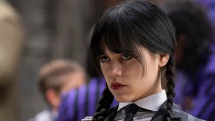 La série "Mercredi" est le nouveau phénomène Netflix La série "Mercredi" est le nouveau phénomène Netflix