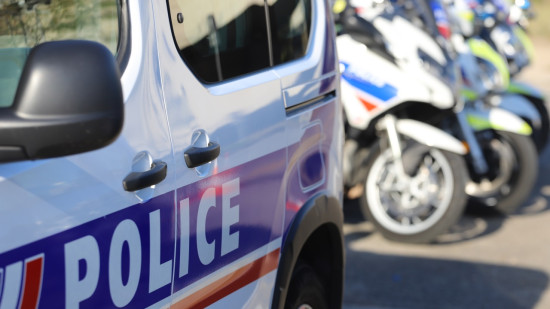 Clermont-Ferrand : le conducteur de la voiture qui a bless&eacute; des manifestants plac&eacute; en d&eacute;tention