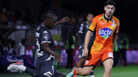 Clermont Foot : deux buts encaiss&eacute;s dans les derniers instants, la victoire s&rsquo;envole &agrave; Laval