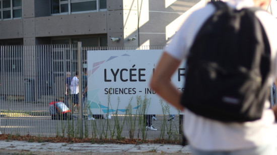 Dans l'acad&eacute;mie de Clermont-Ferrand, une &eacute;tude d&eacute;montre le surmenage des lyc&eacute;ens