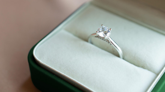 Haute-Loire : une bijouterie se fait cambrioler &agrave; l'aide d'un engin de chantier